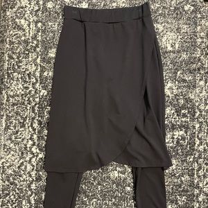 🖤Athletic Midi Wrap Skirt with Long Leggings!